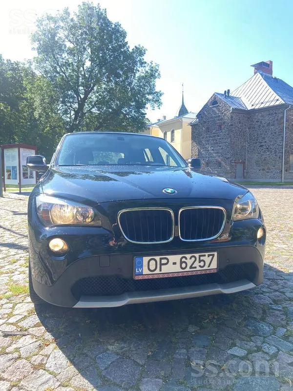 BMW Tikko no Vācijas BMW X1 2011.gada 2.0 dīzelis 105k