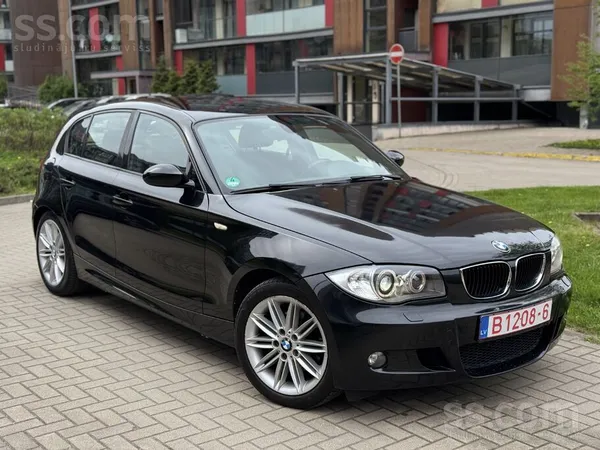 BMW 120 2008, 2.0D dīzelis, Automāts, Hečbeks, Melns — Latvijā