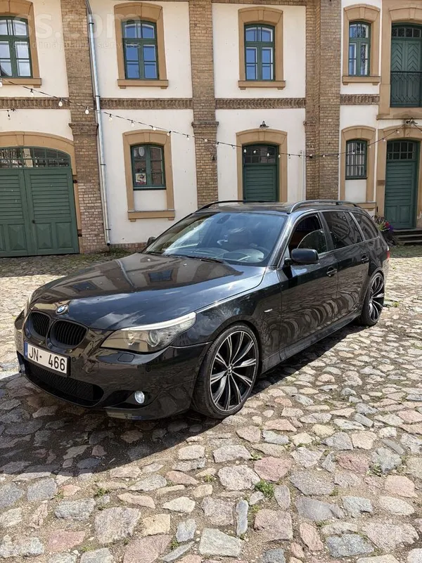 BMW 535