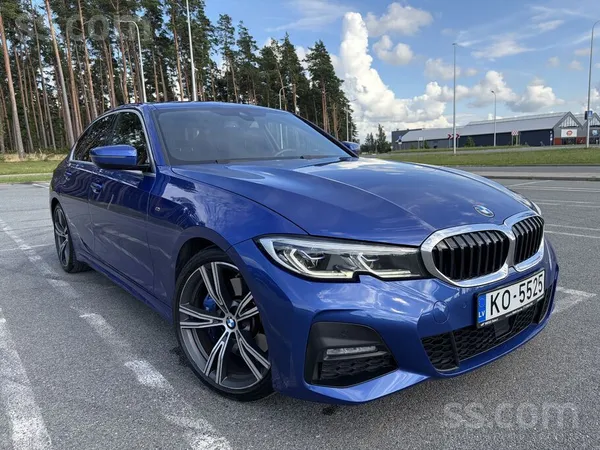BMW 320