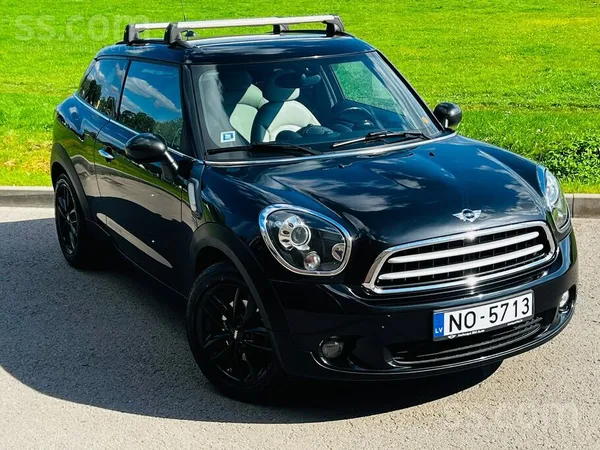 MINI Paceman