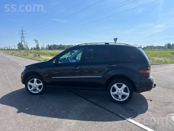 Mercedes ML320