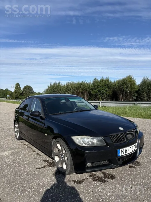 BMW 320
