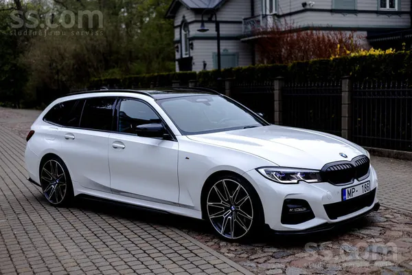 BMW 320
