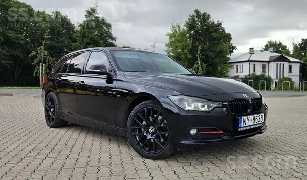 BMW 320