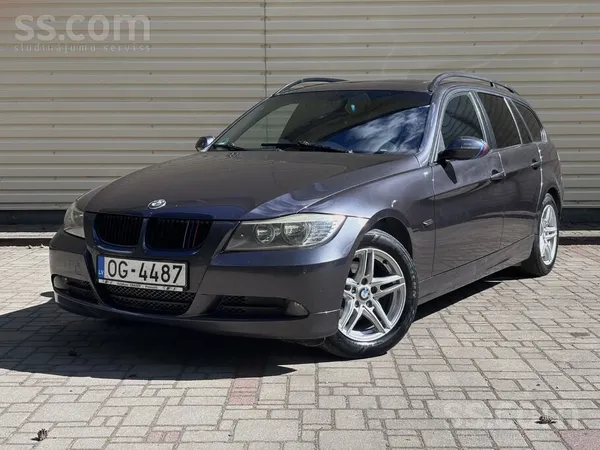 BMW 320