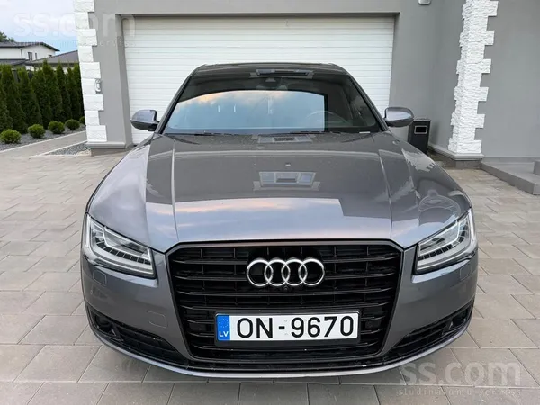 Audi A8L 2016 года выпуска (рестайлинг), с надежным двигателем 3.0 Tfsi V6 (