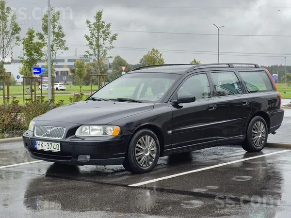 Pārdodu retu Volvo V70 ar 7 sēdvietām. 2.4 D5 ar 120kwdzinēju. Automāts. Jau