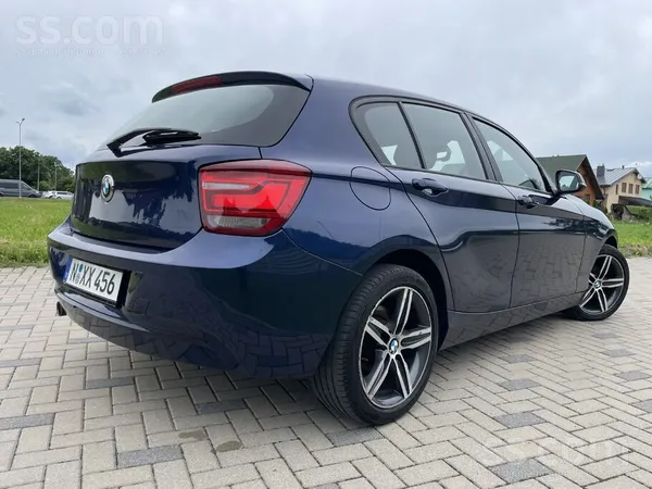 BMW 118