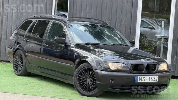 BMW 330