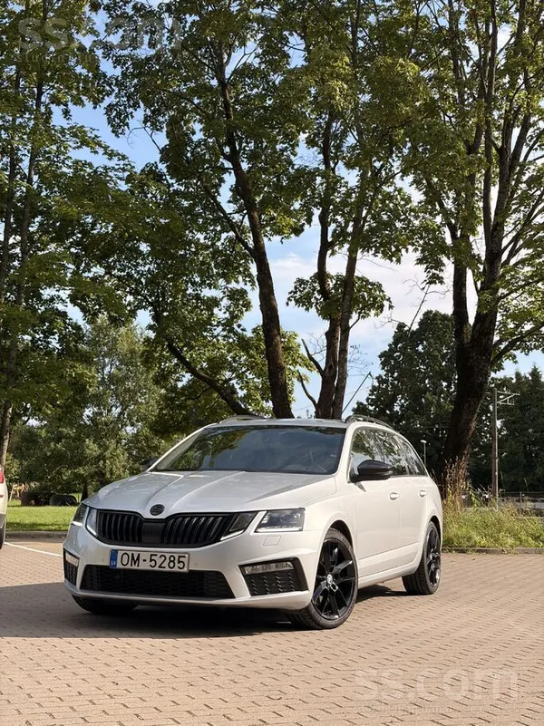 Tiek pārdota ļoti kopta 2017 gada Škoda RS. Žēl, bet ir jāātvadās no Škodiņa