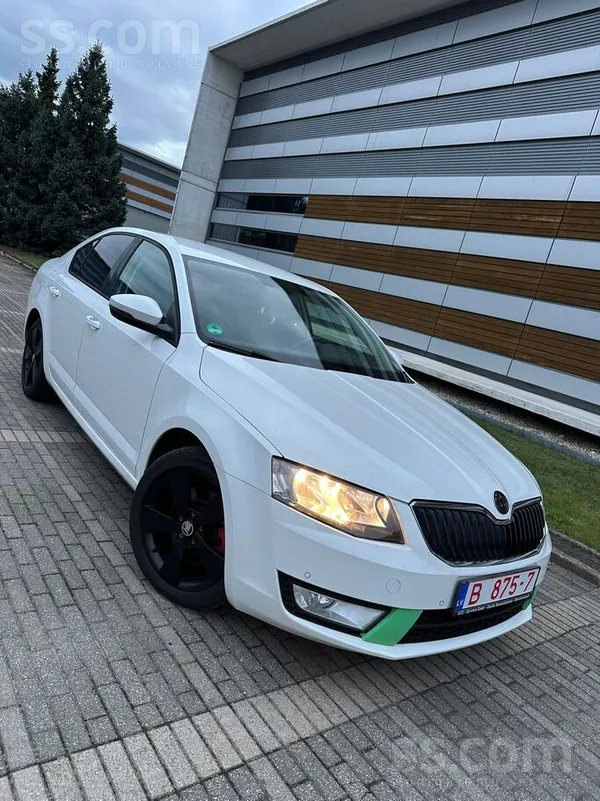 Pārdod SIA Carbro - licencēts lietotu automobiļu tirdzniecības uzņēmums.