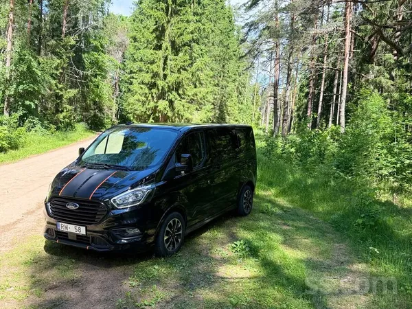 Ford Pārdod Ford Tourneo Custom Sport, 2023. gada maijs