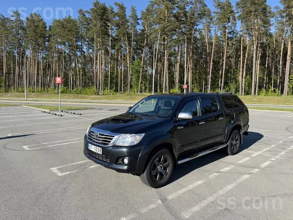 Toyota Hilux