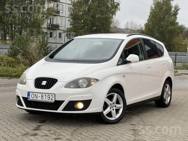 SEAT Altea 2012, 1.6D dīzelis, Manuāls, Hečbeks, Balts — Latvijā