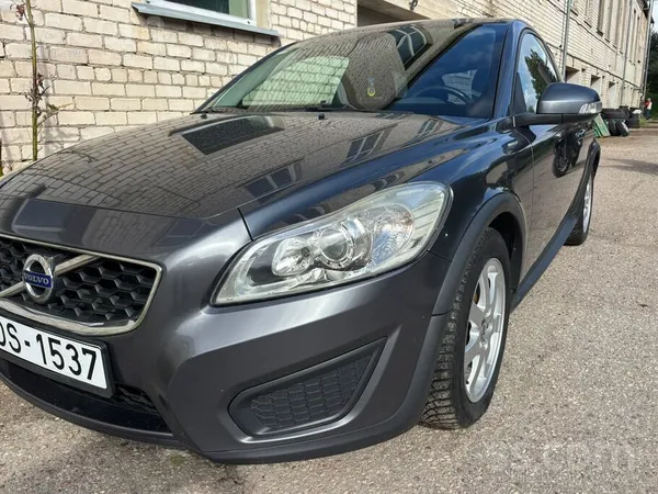 Volvo Pārdodu Volvo C30 ar 1, 6 dīzeļdzinēju, 6pakāpju m
