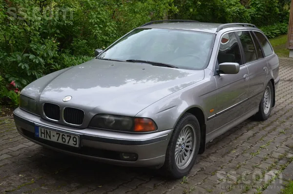 BMW 520