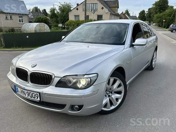 BMW 730