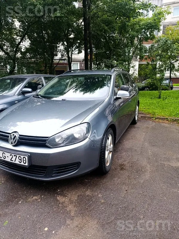 Volkswagen Продаю Volkswagen Golf VI, универсал, 2011 года вы
