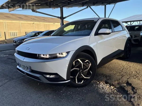 Hyundai Ioniq 2022, Automāts, SUV/Apvidus, Balts — Latvijā