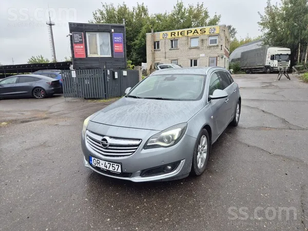 Opel Opel Insignia Sports Tourer SW 2.0l dīzelis. 120kw