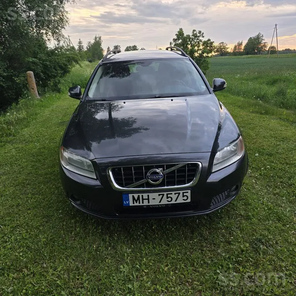 Volvo V70
