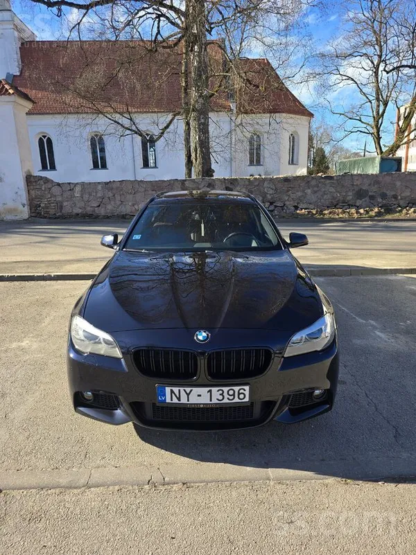 BMW 530