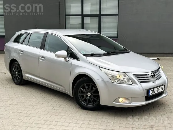 Toyota Toyota Avensis no Vācijas. 2.0 d4d (93kw/126zs). T