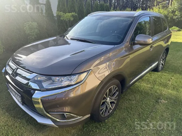 Mitsubishi Outlander 2.0 Cvt 4Wd Instyle Navi, 2016, 7 мест

Автомобиль обслуживался у официального дилера Skandi Motors. ...