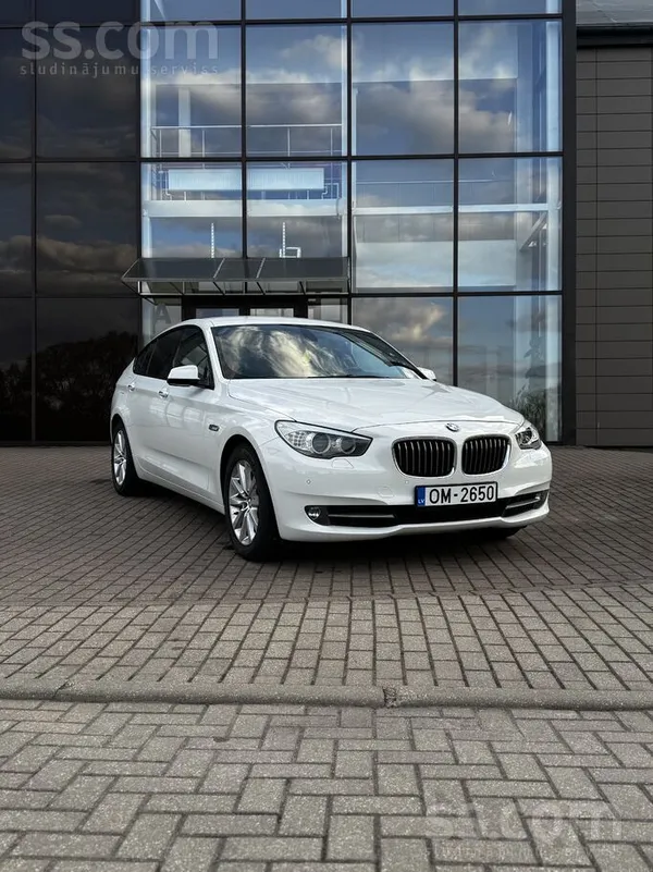 BMW 530