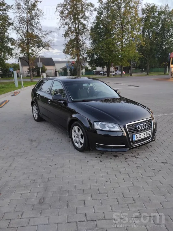 Audi Pārdodu Audi A3, 2010. gada, 1.6 Tdi dīzeļdzinējs,