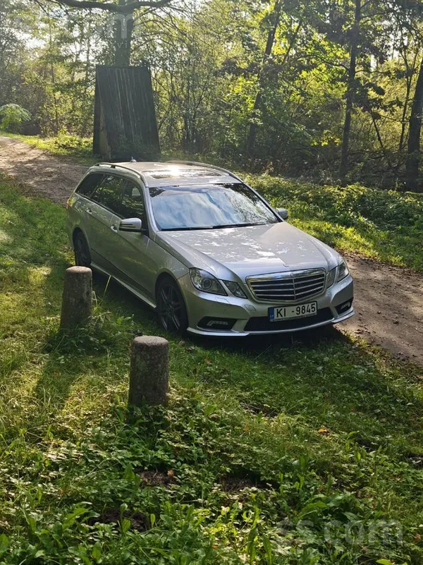 Mercedes E350