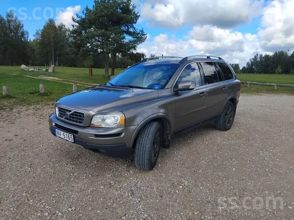 Volvo Pārdodas Volvo Xc-90 2.4l dīzelis 136.kw .Divas at