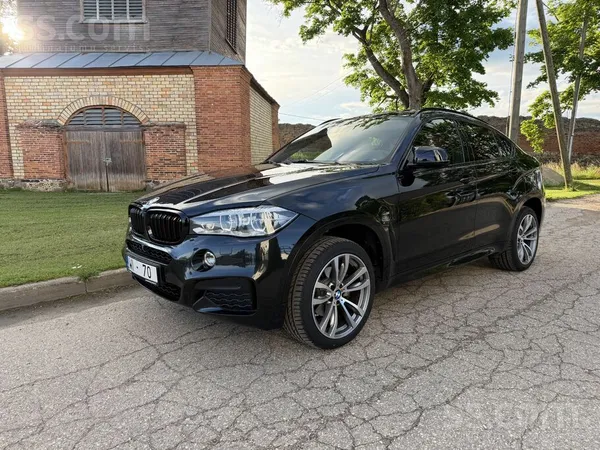Pārdodu BMW X6 190Kw ļoti labā stāvoklī. Oriğinālu nobraukumu 119400km . 
K