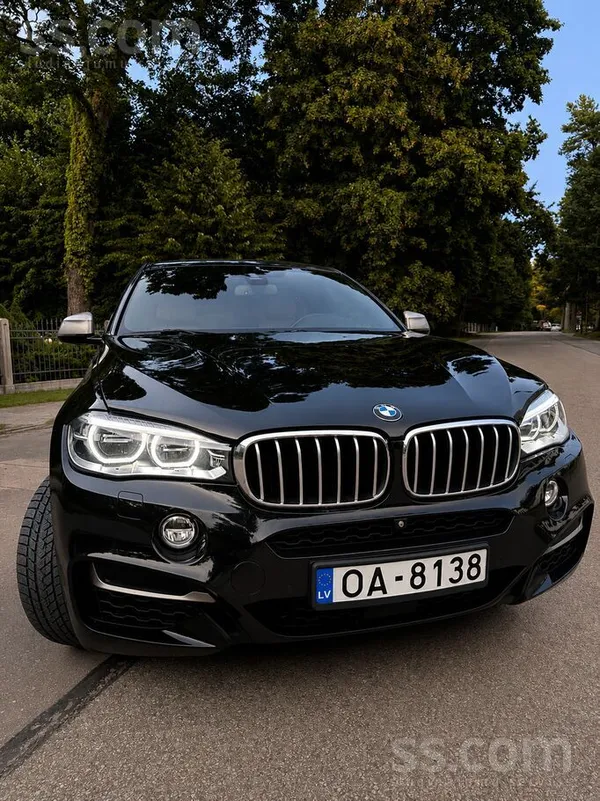 BMW Продаю BMW X6 M50d. 