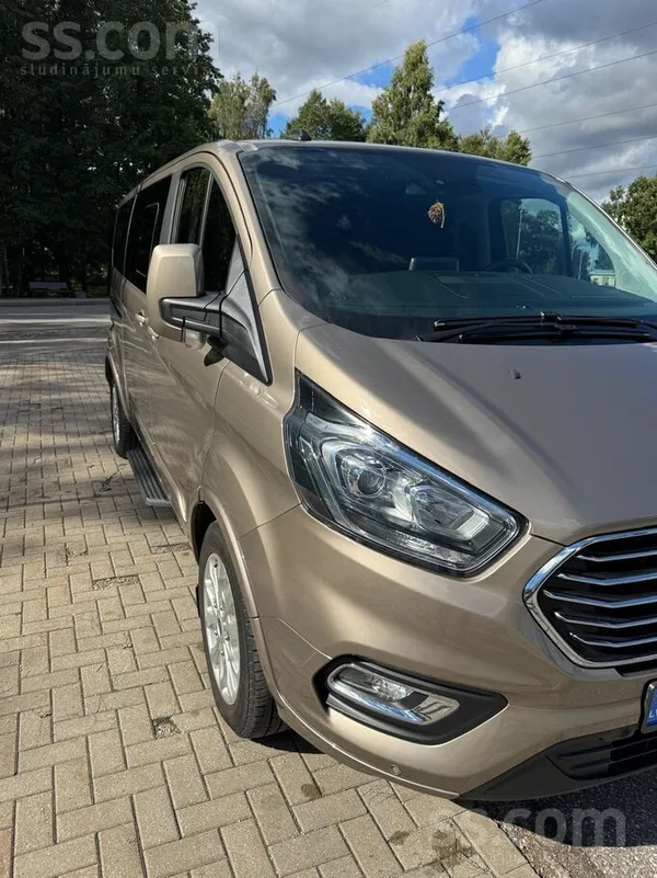 Ford Pārdodu Ford Tourneo Custom 2.0 Ecoblue, 96 kW / 1