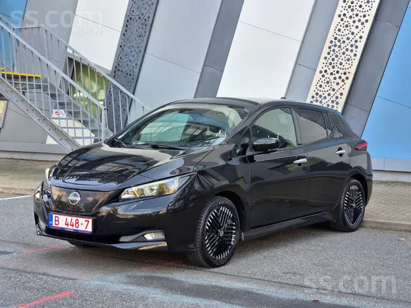 Nissan - 1