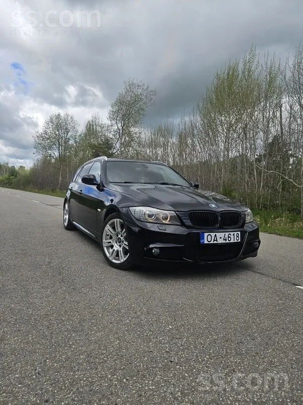 BMW 320