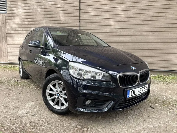 BMW 218