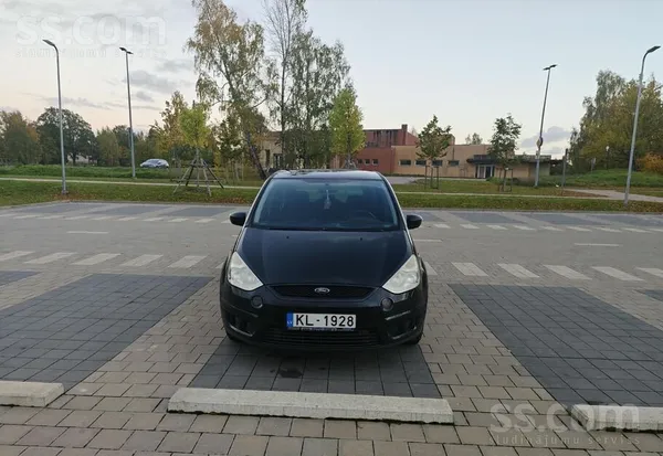 Pārdodu Ford S-Max, 2006. gads. 
Auto ir labā tehniskā stāvoklī, regulāri k