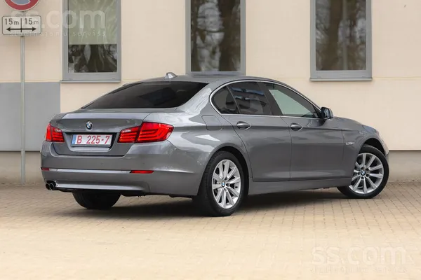 BMW 3.0 benzīns 150 kw