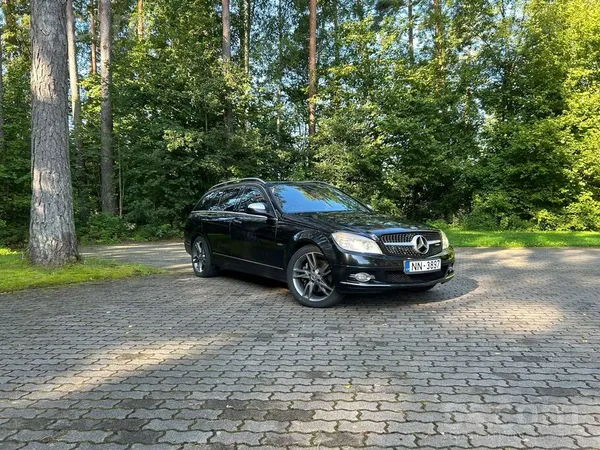 Pārdodu 2008. gada Mercedes-Benz C320 Cdi 4Matic universāli. 3.0 dīzelis, au