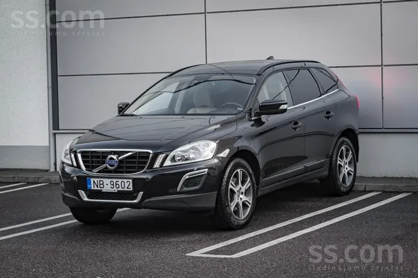 Volvo Xc60 D5 Awd - 2011.g. 

151 kW / 202 ZS - Automāts - Suv - Awd

Au