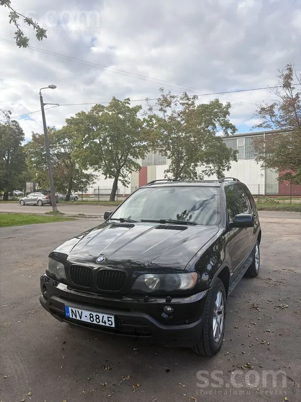 BMW Pārdodas bmw x5 e53 3.0D 135kw. Automātiskā ātrumk