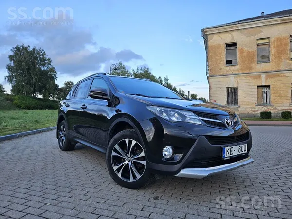 Toyota Toyota Rav4 perfektā stāvoklī. Jauns pirkts Latvij