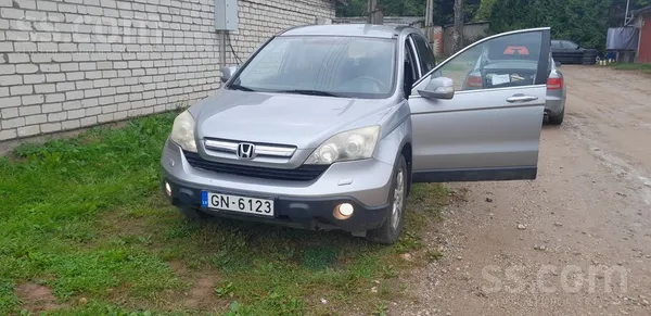 Honda Īpašnieks pārdod Honda cr-v. 4×4. Manuāls. 6 ātrum