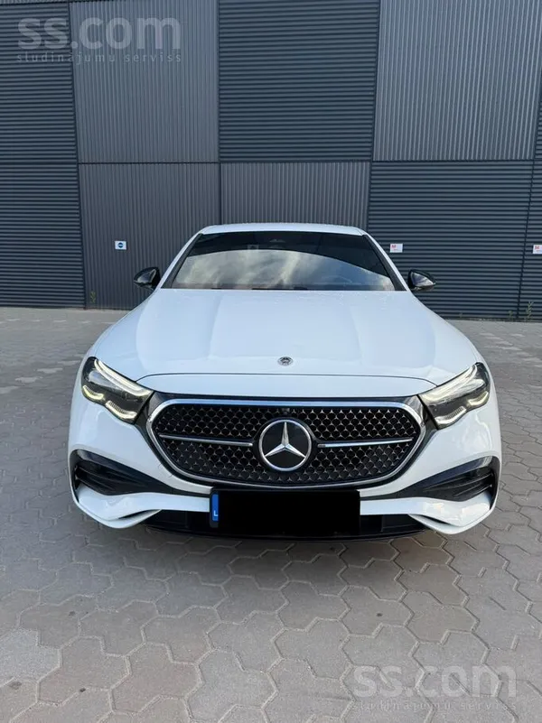 Mercedes E220