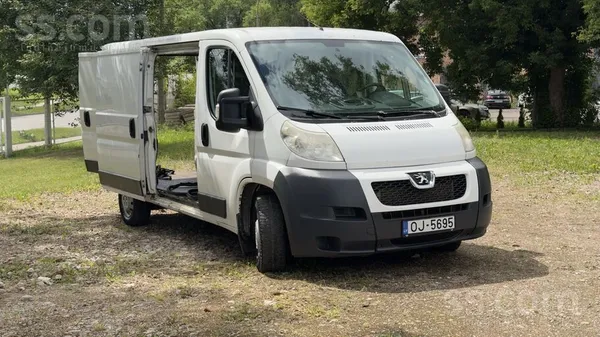 Peugeot Boxer 2.2 Hdi, 2013 год

Продается надежный и практичный Peugeot B