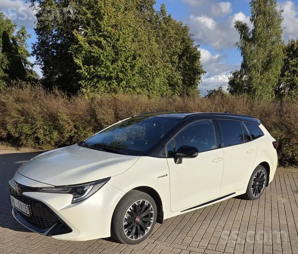 Toyota Corolla - 1