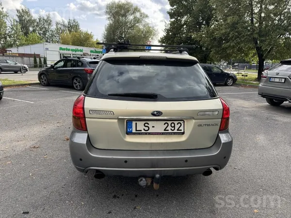 Subaru OUTBACK
